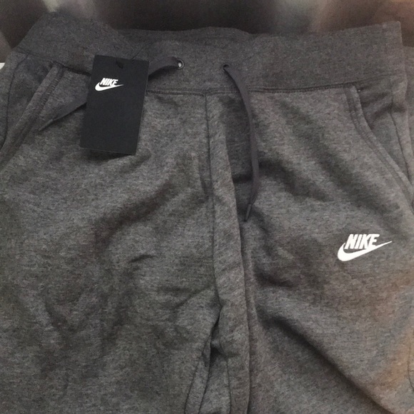 Nike Pants - BRAND NEW Nike Sweatpants
